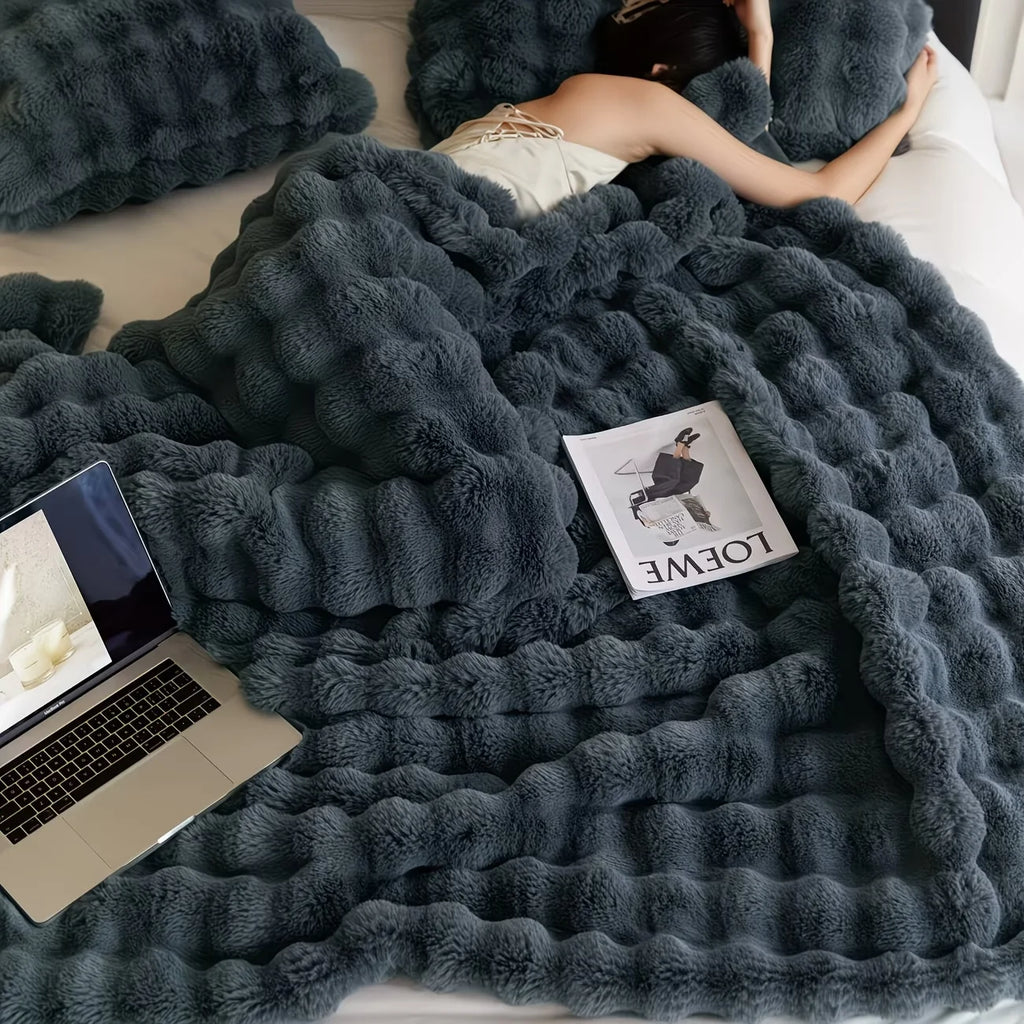 Soft Cozy Faux Fur Rabbit Blanket, Warm Thick for Bed Sofa Office, , Durable and Versatile