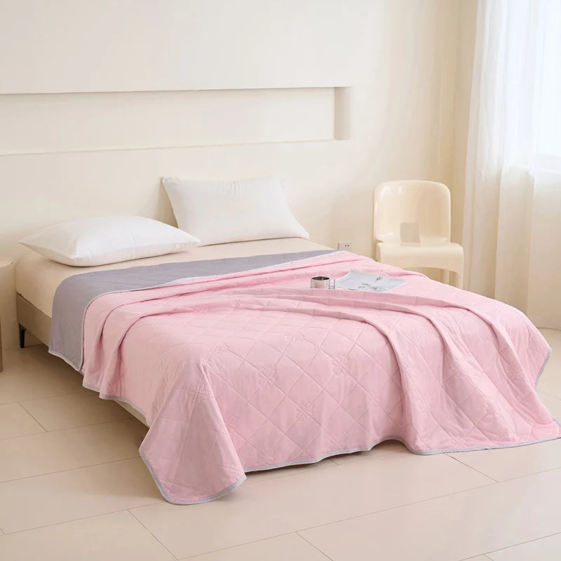 Cooling Blanket for Hot Sleepers, Dual-Sided  Lightweight Summer Blanket, Geometric Pattern