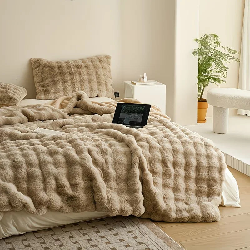Soft Cozy Faux Fur Rabbit Blanket, Warm Thick for Bed Sofa Office, , Durable and Versatile