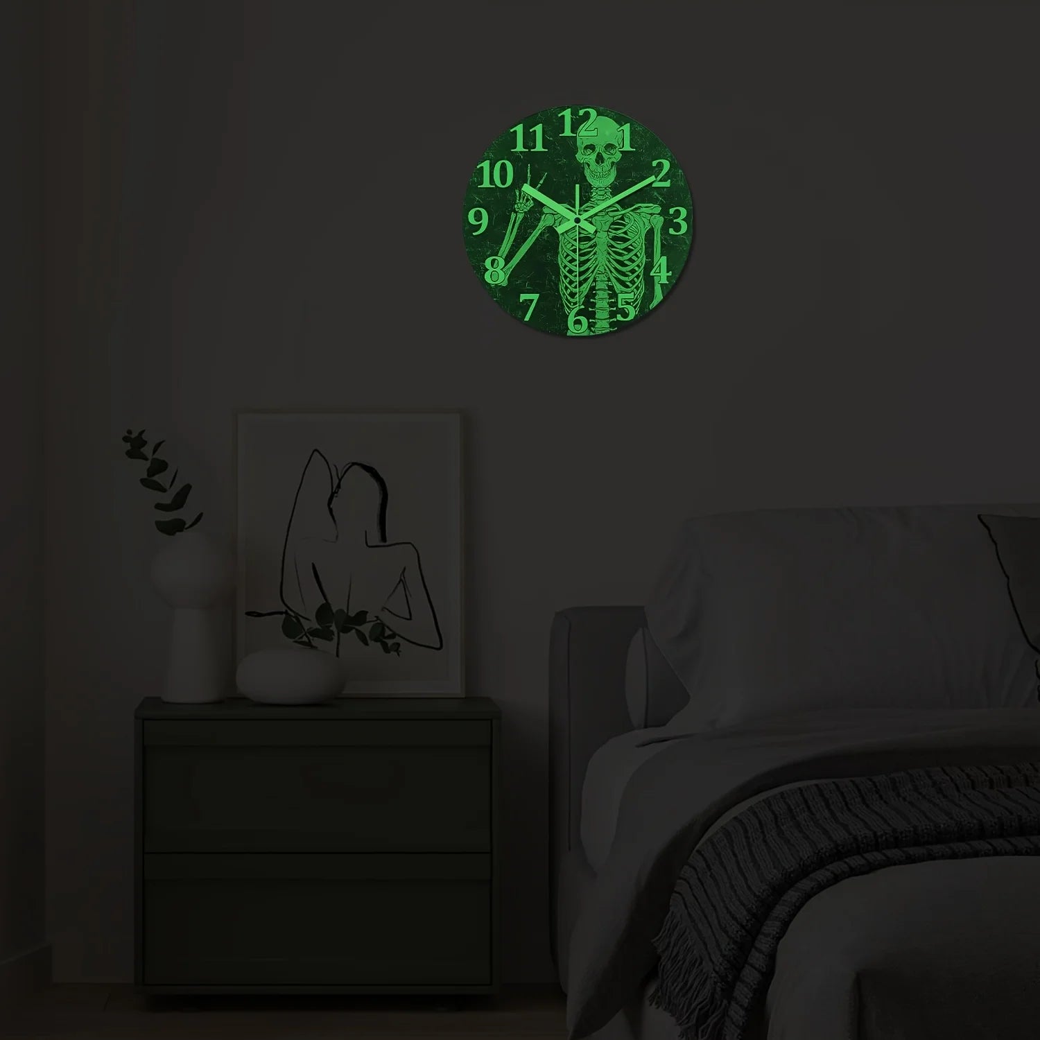 A Modern Horror Skull Luminous Wooden Wall Clock, Silent Non-ticking