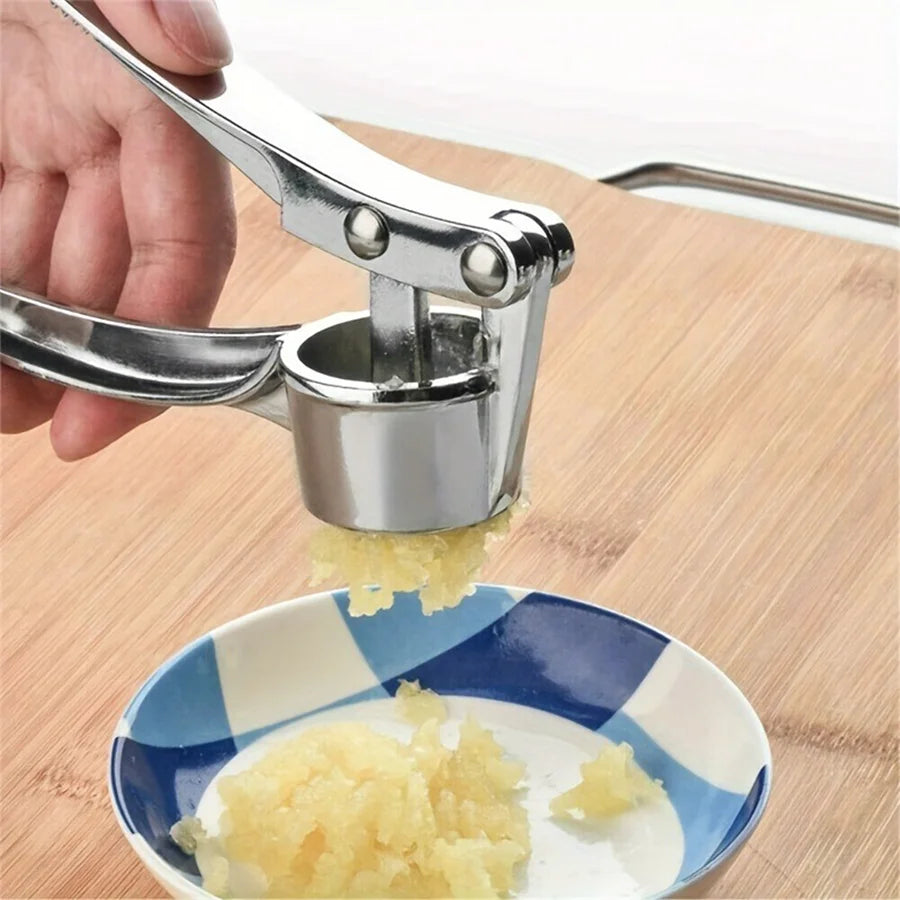 Heavy Duty Garlic Press & Multi-Tool. 18cm, Aluminum,